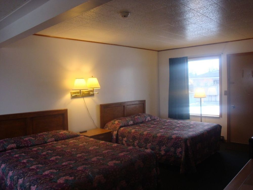 Currys Motel By Oyo Saginaw Mi Kamer foto
