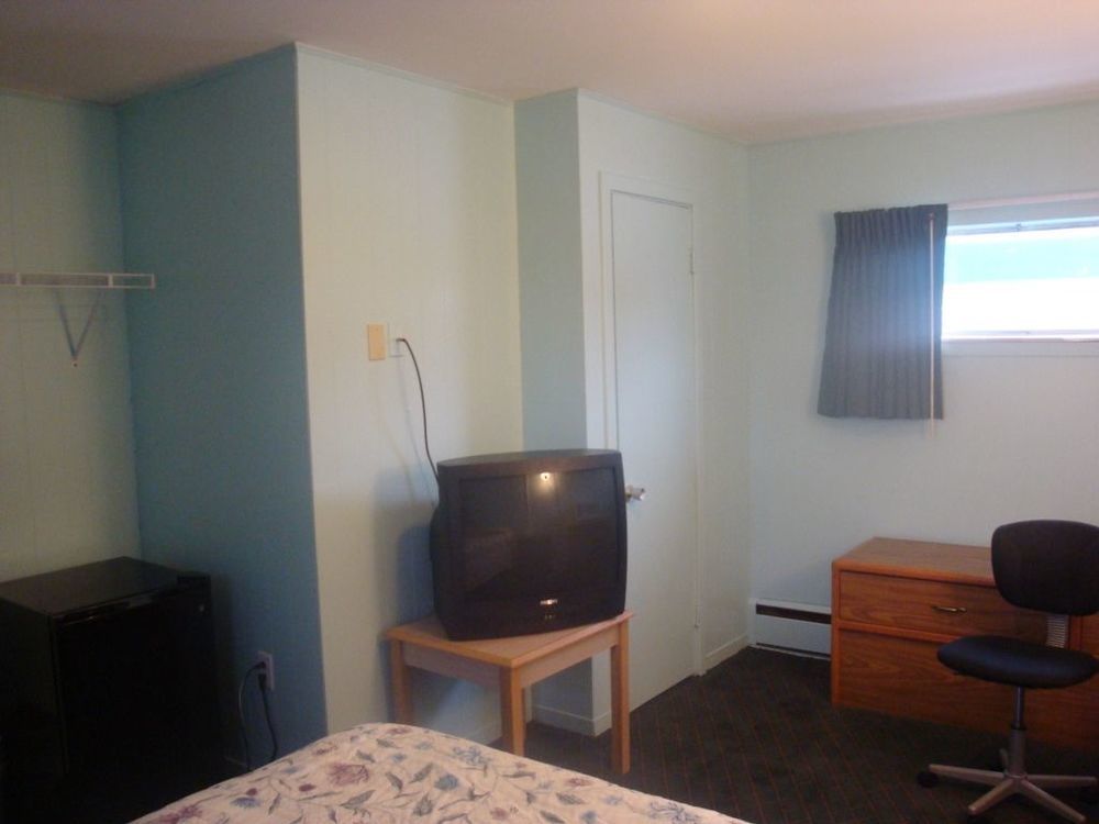 Currys Motel By Oyo Saginaw Mi Kamer foto